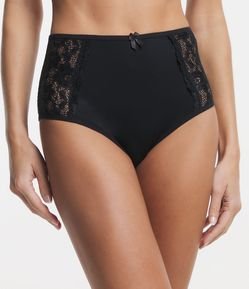Calcinha Alta em Microfibra com Lateral em Renda Triumph