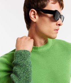 Suéter em Tricô com Estampa Bloco de Cores