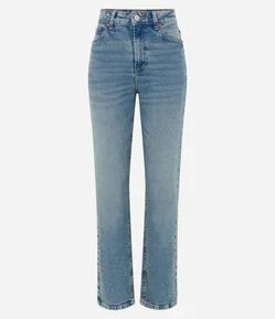 Calça Reta em Jeans Marmorizado com Bolsos