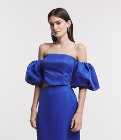 Blusa Cropped Acetinada Ombro a Ombro com Manga Bufante