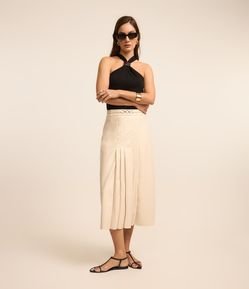 Saia Midi em PU com Fivela no Cós e Zíper na Costas