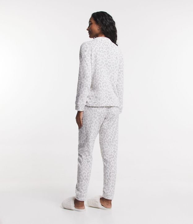 Pijama Longo em Fleece com Estampa de Onça Branco Neve 2