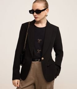 Blazer em Crepe com Botão Único e Bolso com Lapela