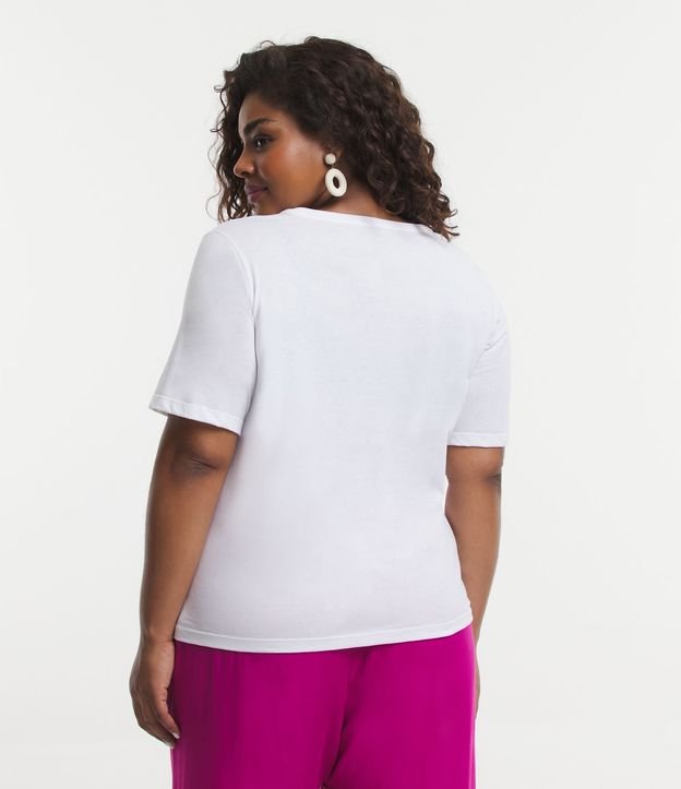 Blusa em Meia Malha com Bordado Mini Sol Curve & Plus Size Branco 3