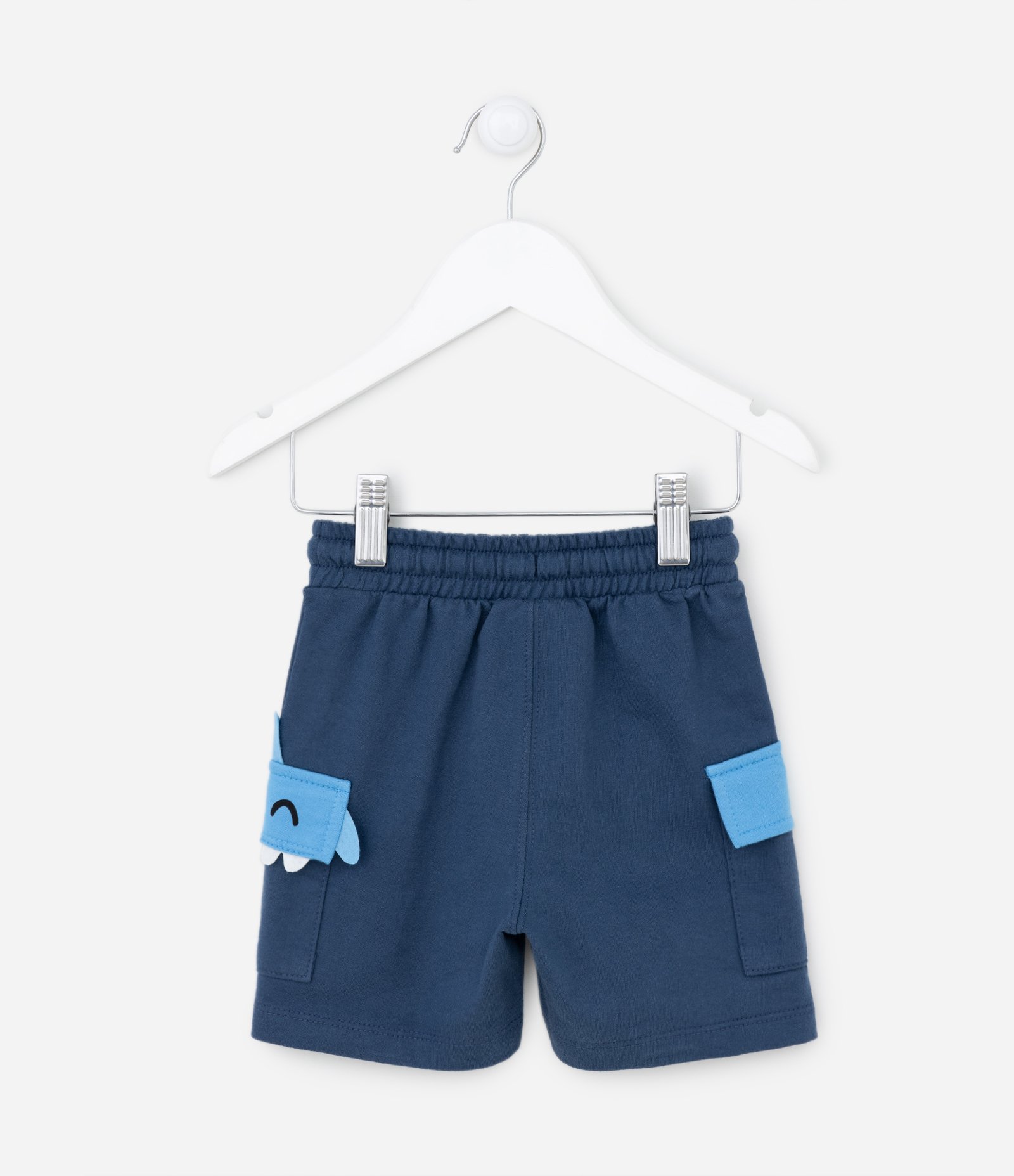 Bermuda Infantil em Moletinho com Bolso Cargo e Estampa Tubarão - Tam 1 a 5 anos Azul 2