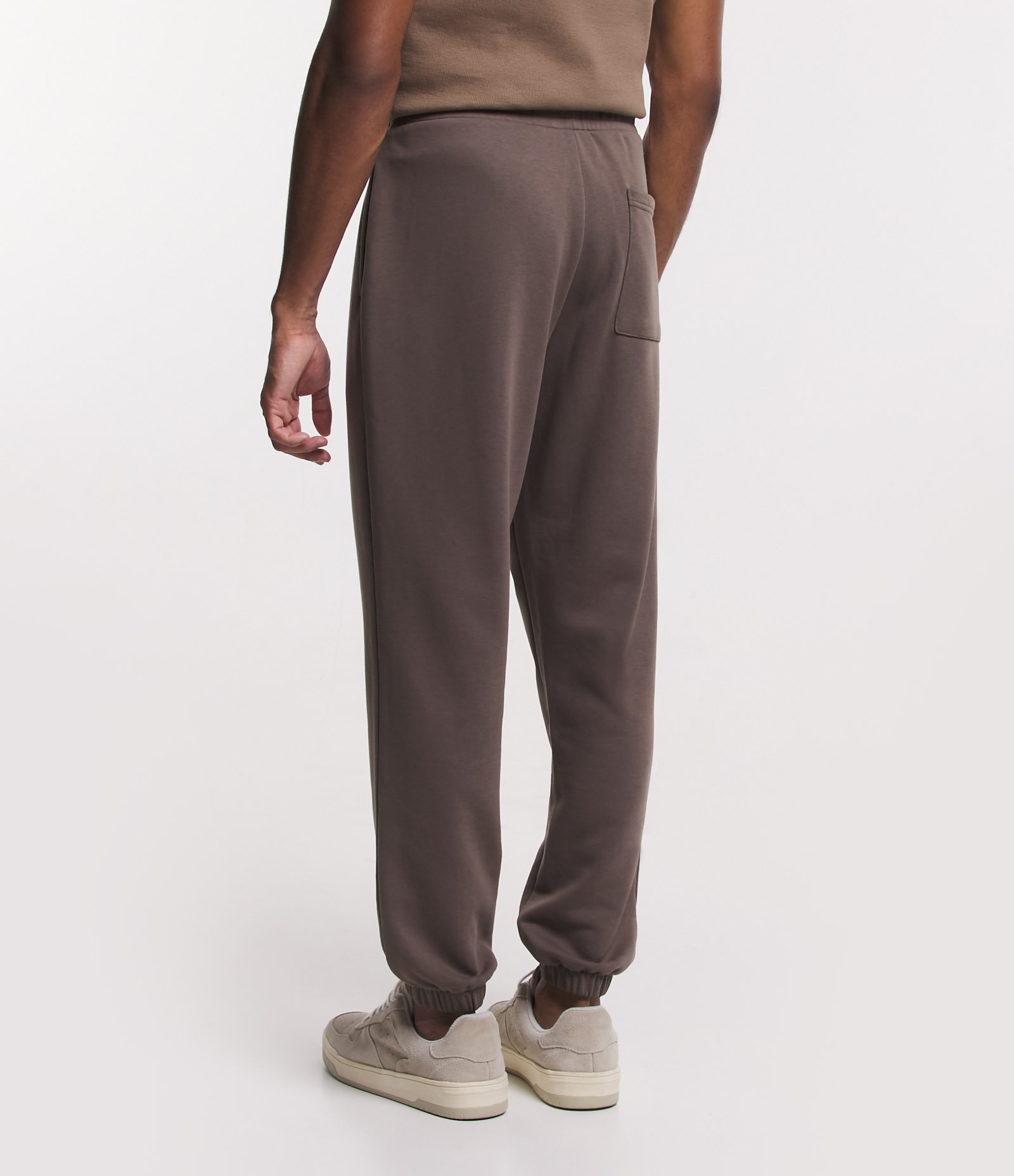 Calça Jogger em Moletom com Forro em Fleece Marrom 3