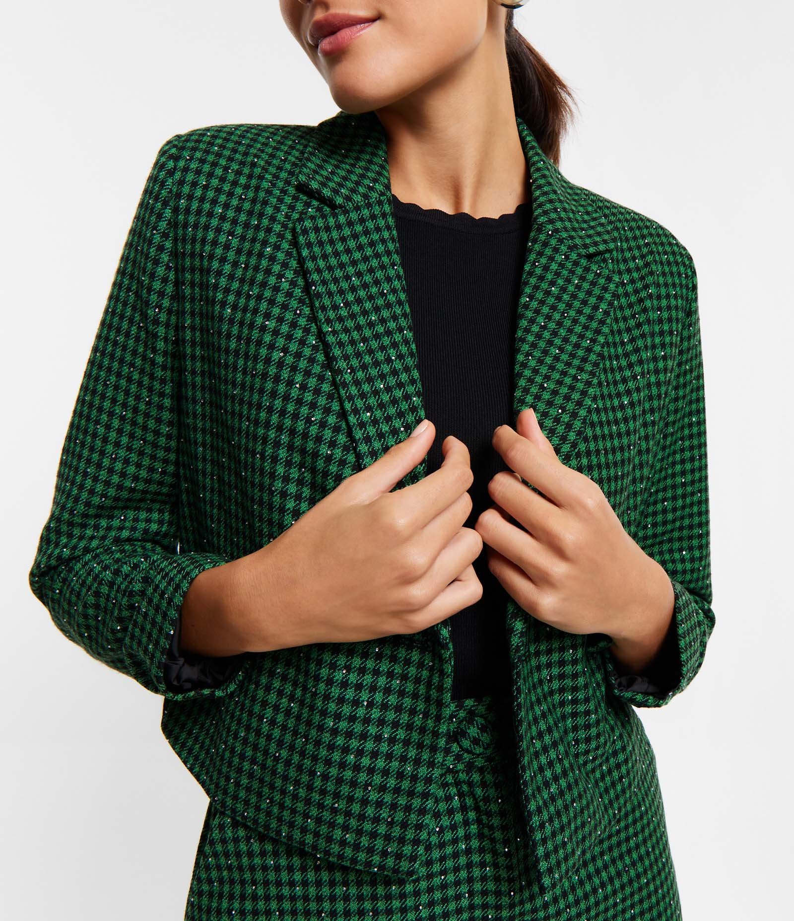 Blazer Cropped Alfaiatada com Estampa Xadrez e Aplicação de Strass Hotfix Verde 4