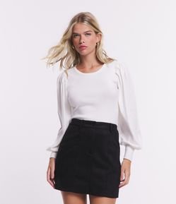 Blusa em Tricô com Manga Bufante e Punho Largo