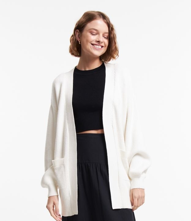 Cardigan Alongado em Tricô com Bolsos