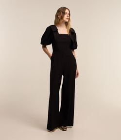 Macacão Wide Leg em Viscose com Mangas Bufantes e Amarração nas Costas