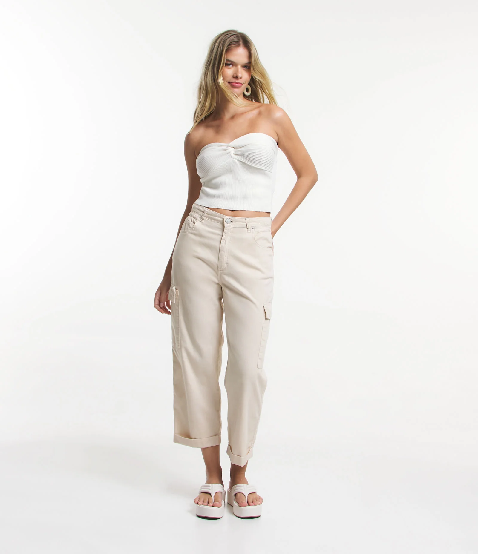 Blusa Cropped em Tricô Tomara que Caia com Busto Torcido Branco 2