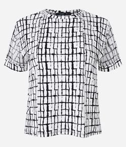 Blusa em Viscose com Recortes e Estampa Geométrica