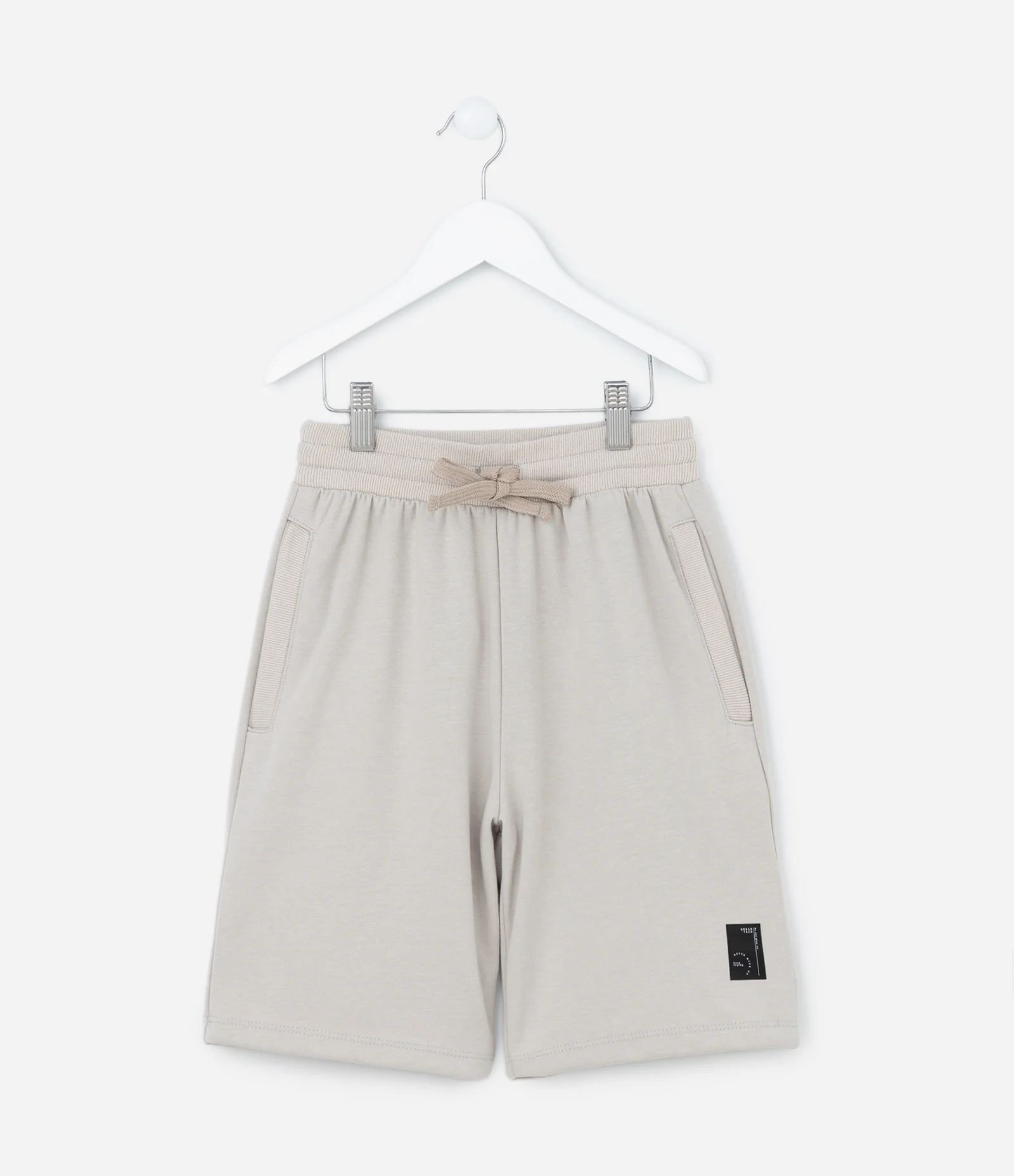 Bermuda Infantil com Cós Elástico e Etiqueta na Barra - Tam 5 a 14 Anos Cinza 1