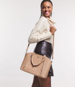 Bolsa Satchel Pequena com Alças Duplas e Textura Matelassê