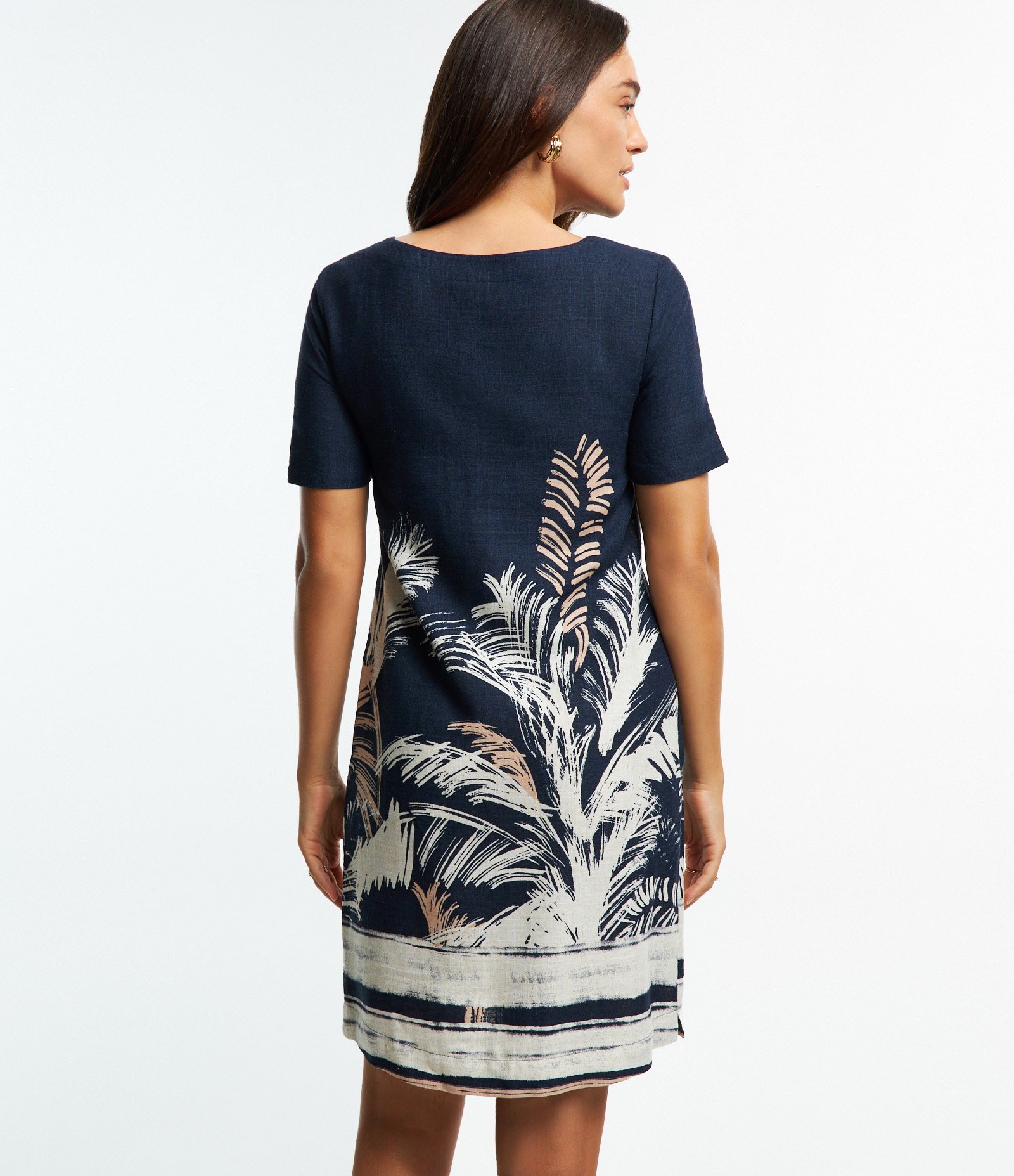 Vestido Curto em Viscolinho com Bolsos Laterais e Estampa Folhagens Azul 3