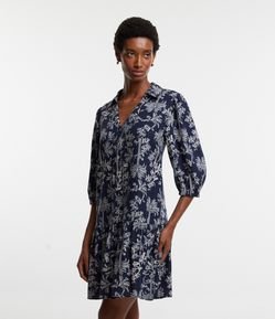 Vestido Chemise em Viscolinho com Estampa Folhagens e Mangas Bufantes