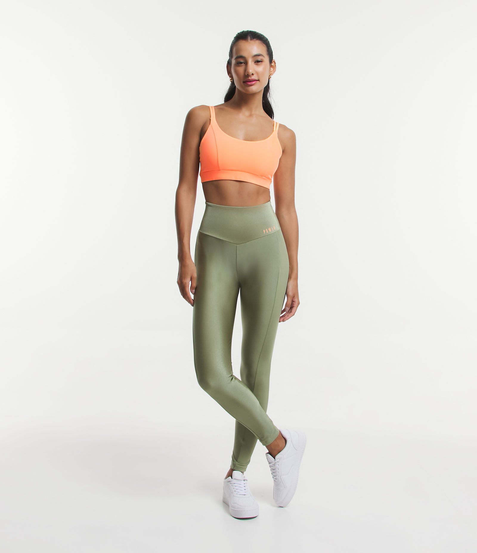 Calça Legging Esportiva em Microfibra com Efeito Brilhoso Verde 1