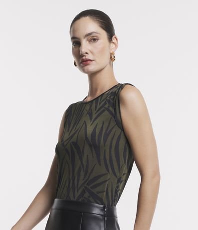 Blusa sem Manga com Estampa de Folhagens e Detalhes de PU Blusa sem Manga com Estampa de Folhagens e Detalhes de PU