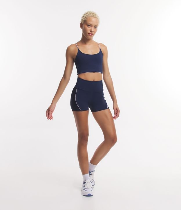 Bermuda Esportiva em Poliamida com Víes Contrastante