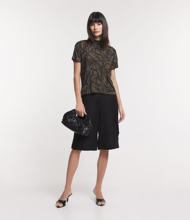 Blusa em Ribana com Golinha e Textura Canelada