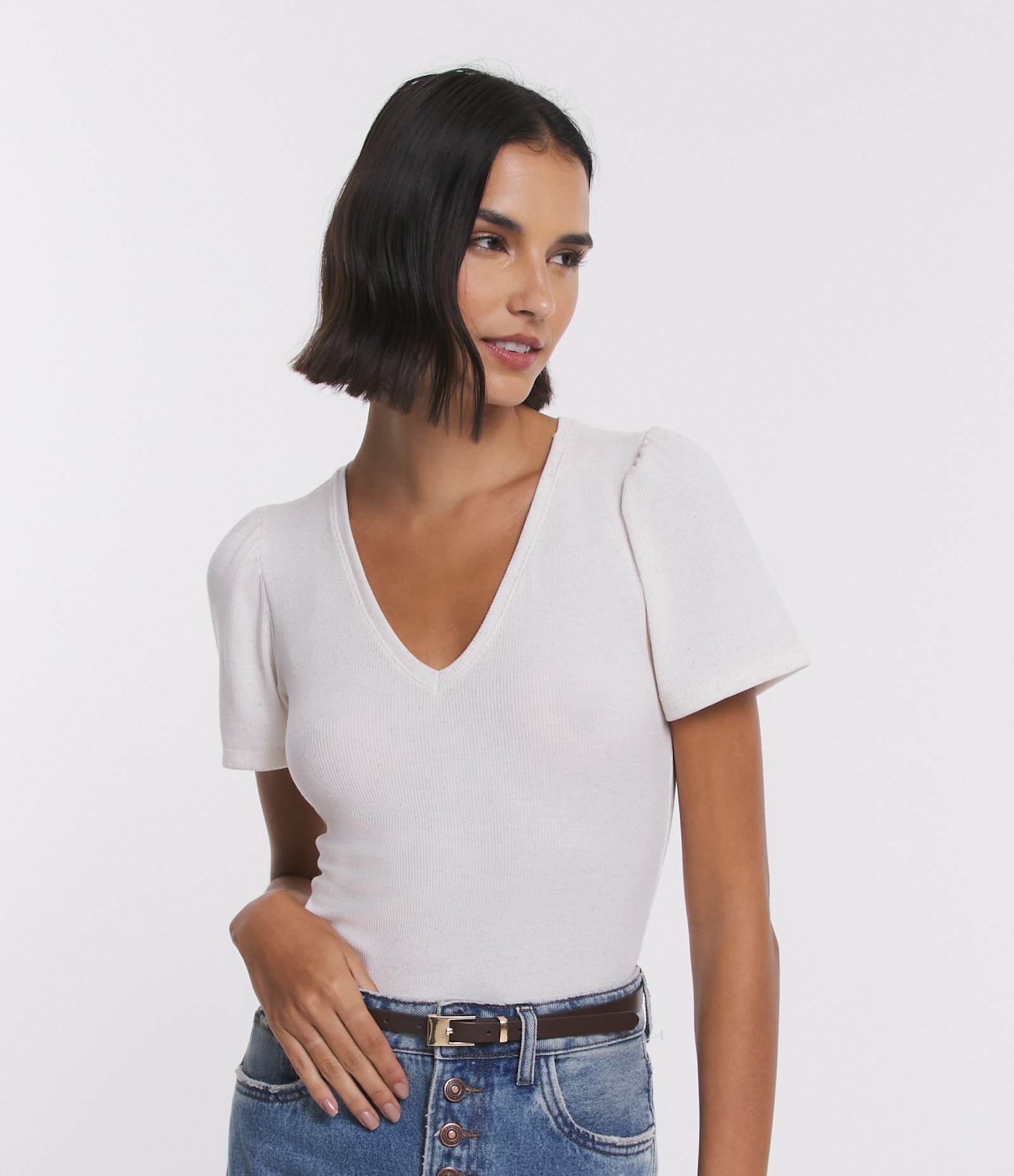 Blusa em Viscose com Manga Bufante e Efeito Linho Cru 1