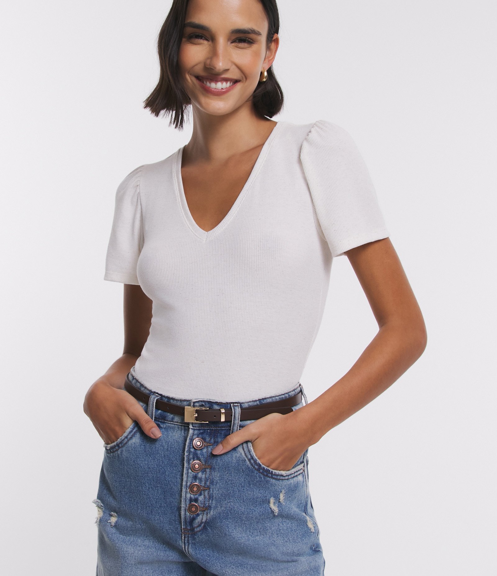 Blusa em Viscose com Manga Bufante e Efeito Linho Cru 4