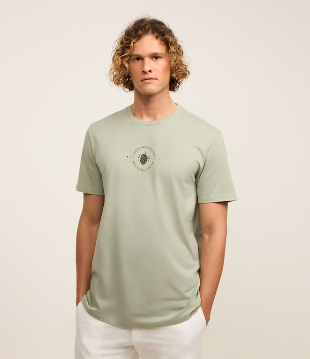 Camiseta Comfort em Meia Malha com Estampa Lúpulo