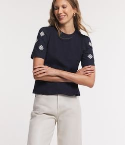 Blusa em Algodão com Manga Bufante e Bordado Cristais de Gelo