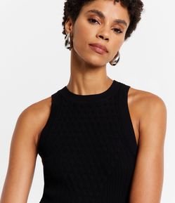 Blusa sem Manga em Tricô com Texturas em Ponto Diferenciado