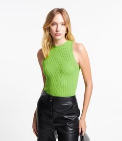 Blusa sem Manga em Tricô com Texturas em Ponto Diferenciado
