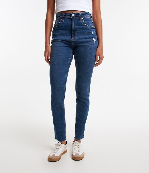 Calça Jeans Mom com Barra Virada Azul Escuro 2
