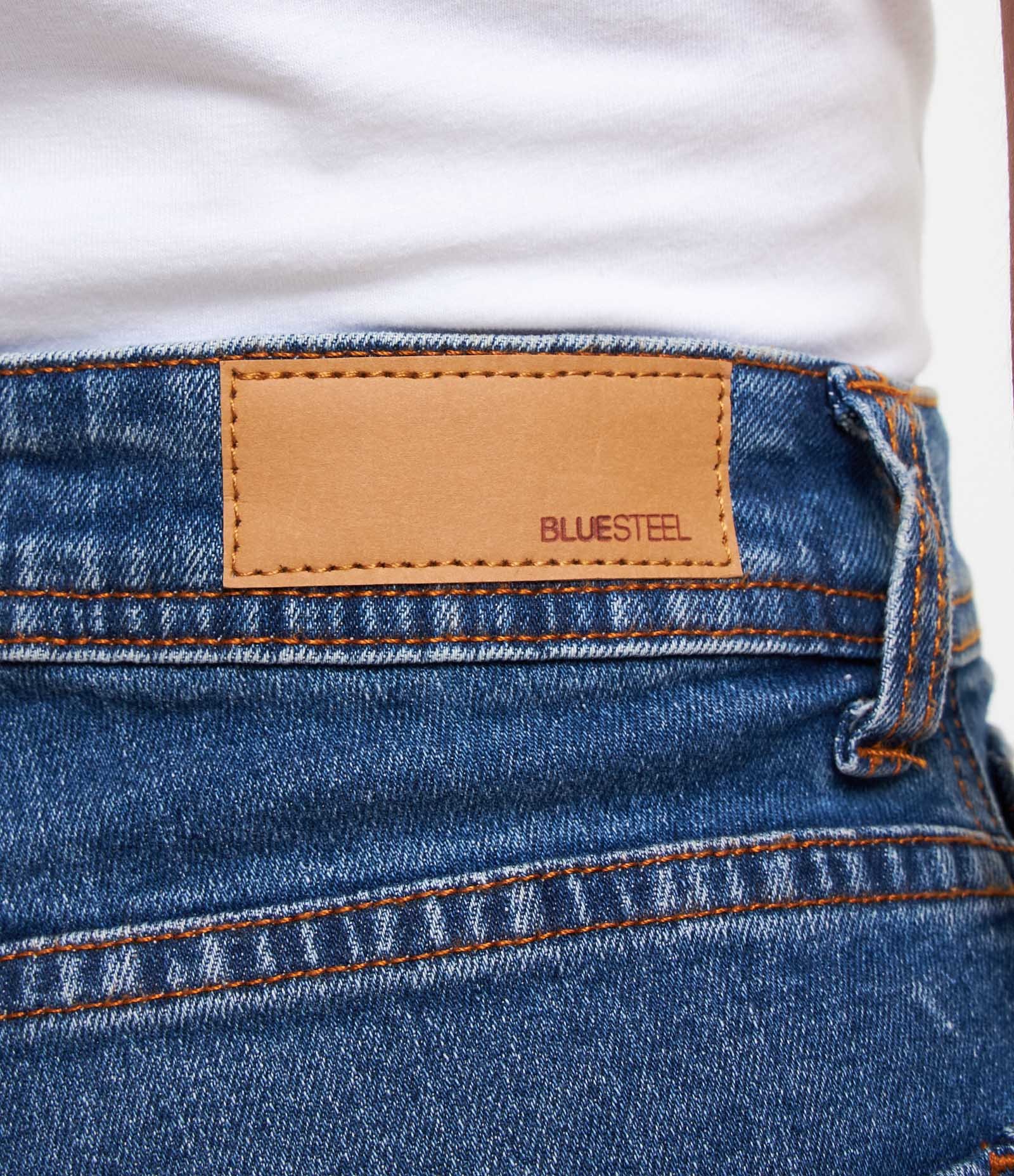 Calça Jeans Mom com Barra Virada Azul Escuro 5