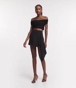 Short Saia Saia em Crepe com Faixa Caída Lateral