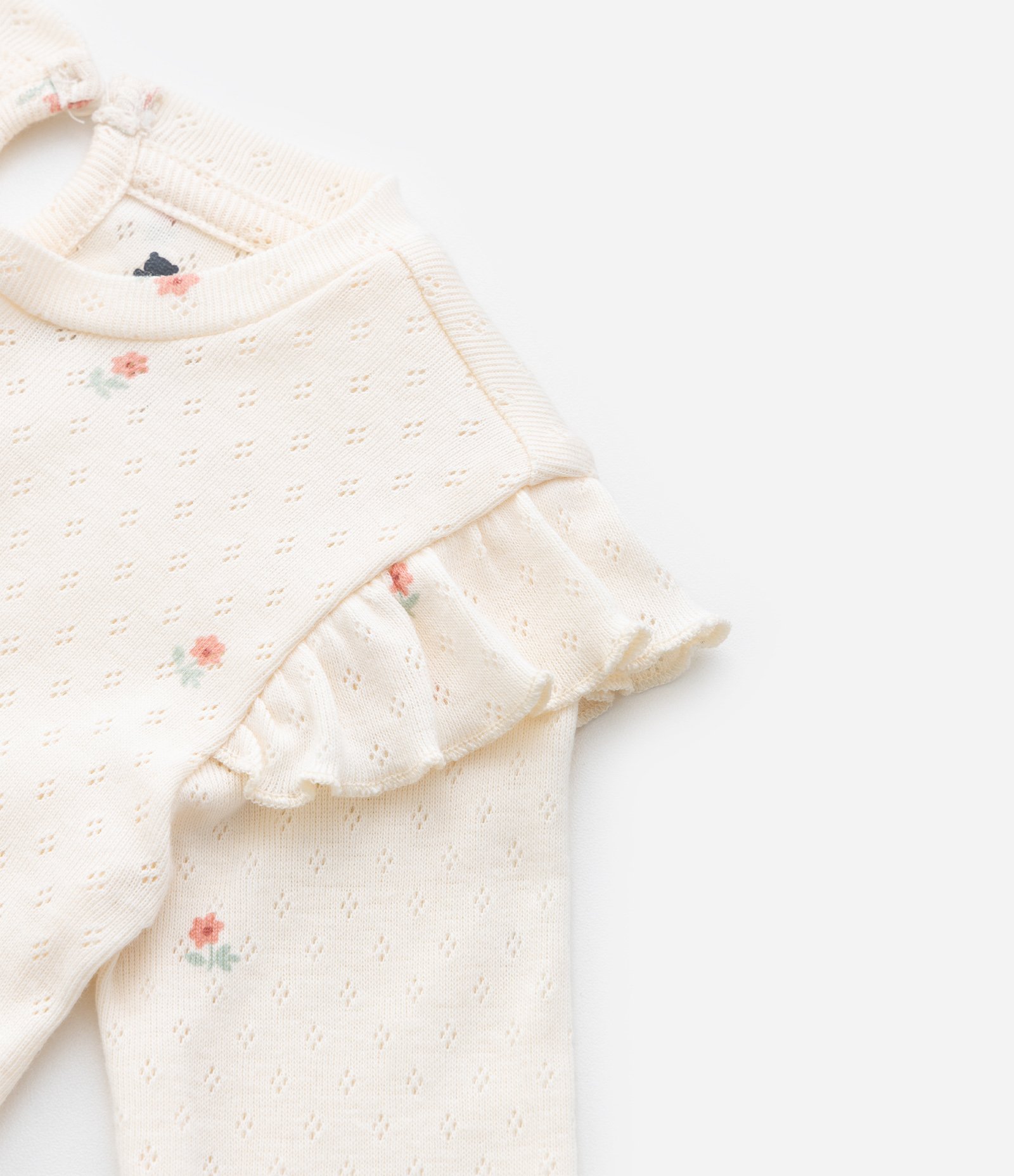 Body Infantil Texturizado com Babadinho no Ombro - Tam 0 a 24 meses Bege 7