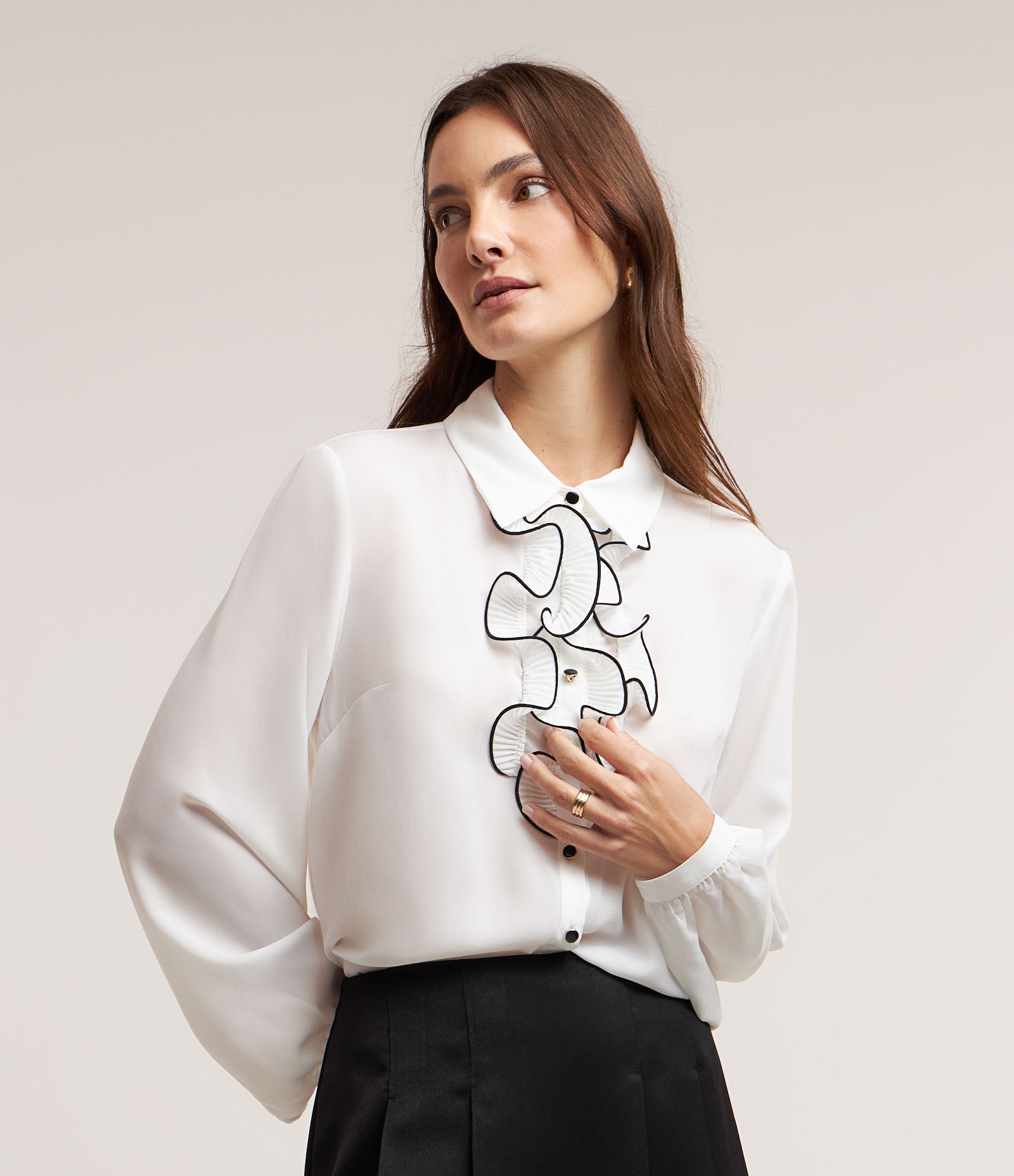 Camisa Manga Longa com Babado Frontal Texturizado Branco 1