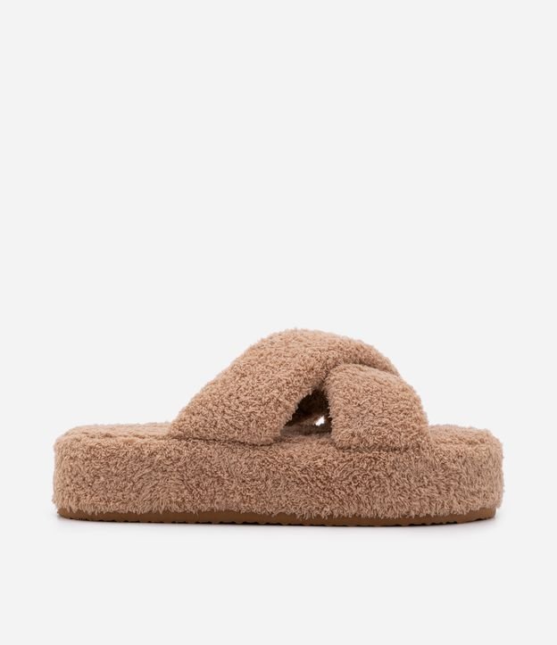 Pantufa Aberta com Tiras Cruzadas e Textura Peludinha Marrom