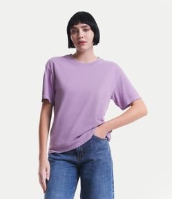 Blusa T-shirt em Meia Malha com Efeito Lavado e Manga Curta