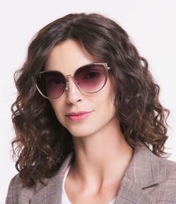 Óculos Gateado em Metal com Lente Fumê