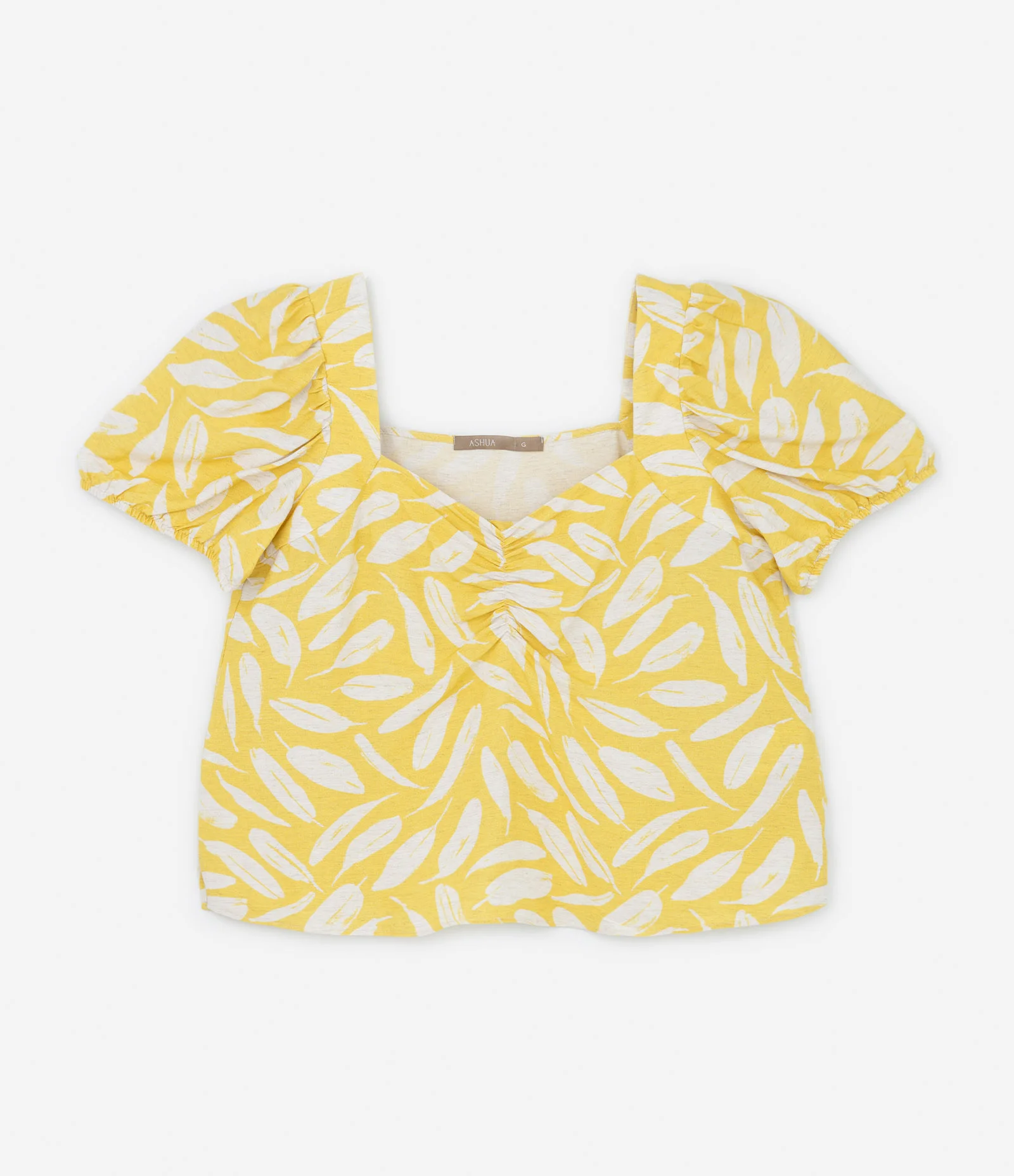 Blusa em Viscolinho com Manga Bufante e Estampa Folhas Curve & Plus Size Amarelo 5
