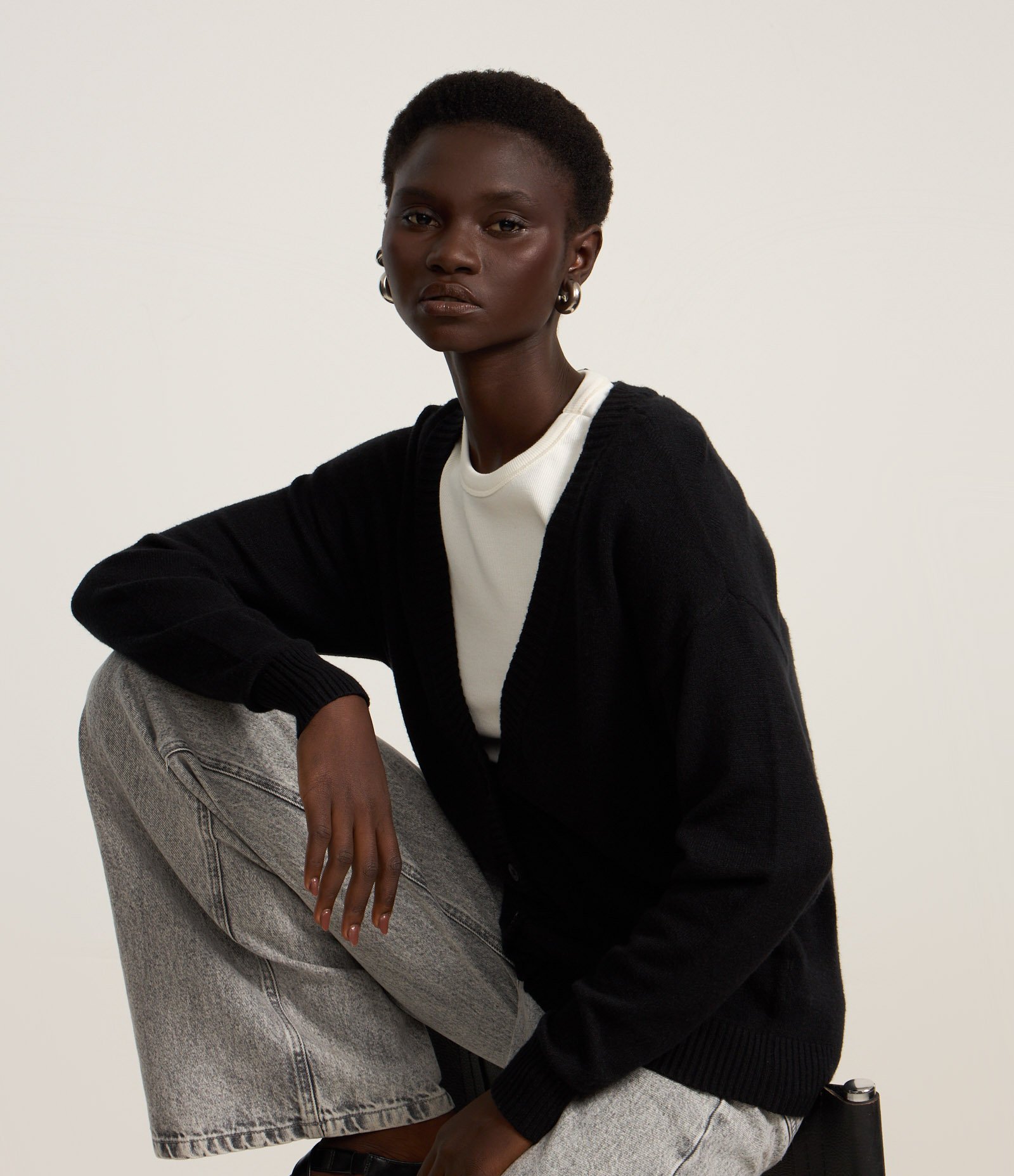 Cardigan Curto em Tricô com Botões 1