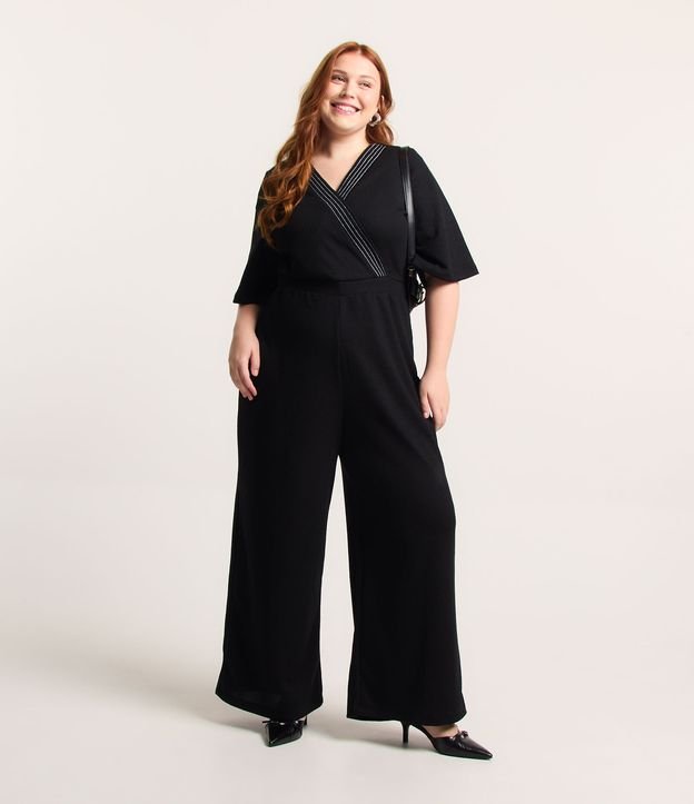 Macacão Longo em Malha Texturizada com Detalhe Pespontado Curve & Plus Size