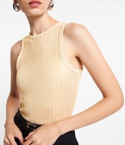 Blusa sem Manga com Detalhe em Foil