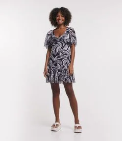 Vestido Curto em Tule com Estampa de Tucanos e Babadinho