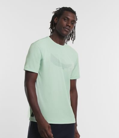 Camiseta Esportiva em Tecnologia Dry com Estampa de Ondas Menor preço em Camiseta Esportiva em Tecnologia Dry com Estampa de Ondas