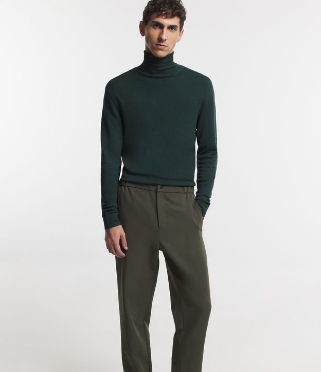 Calça Slim Cropped Alfaiatada Com Bolsos