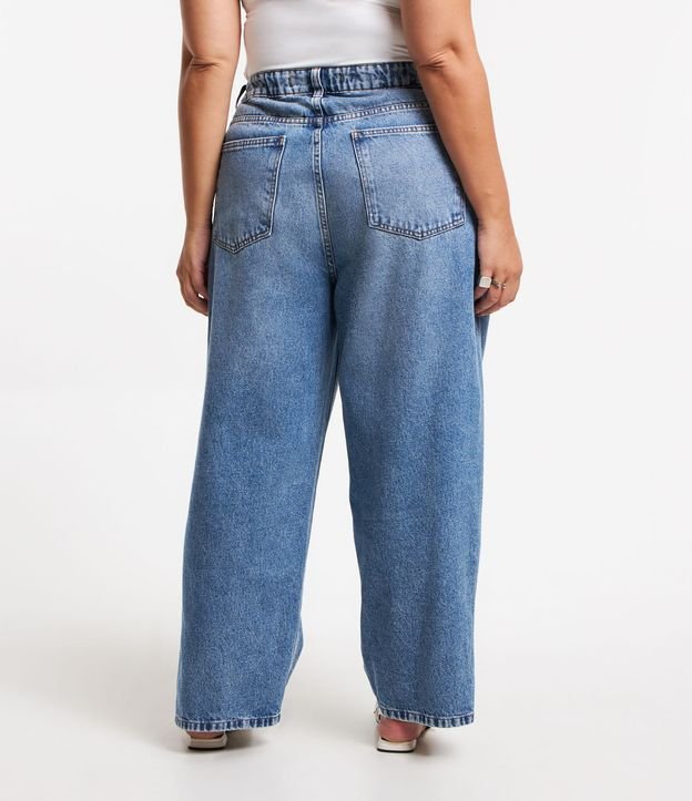 Calça Anos 90 em Jeans com Lavagem Marmorizada Curve & Plus Size Azul Jeans 3