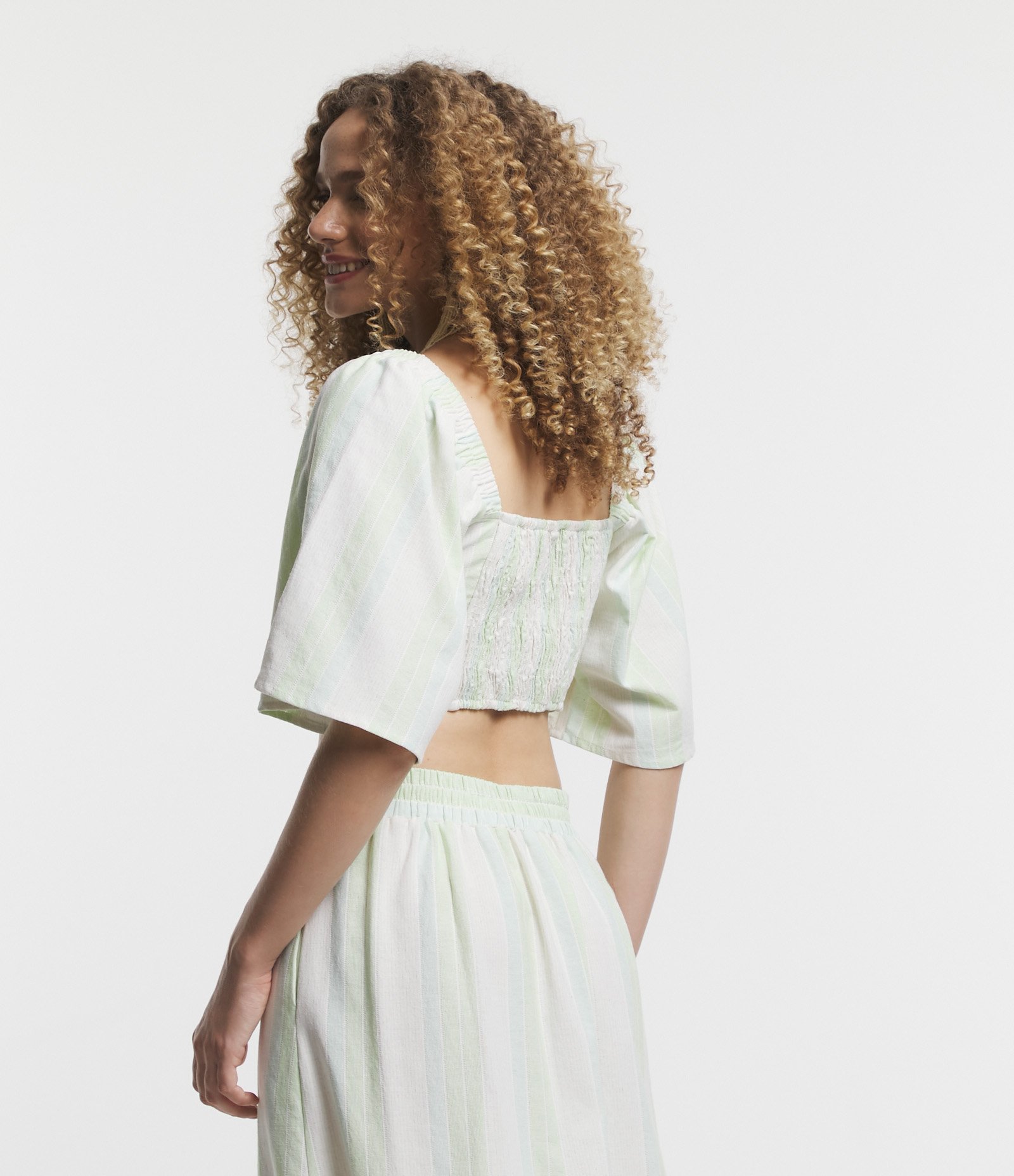 Blusa em Linho com Listras em Fio Tinto e Manga Ampla 3/4 Branco/Verde 4