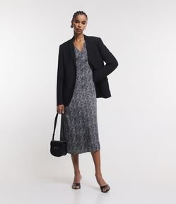 Vestido Midi em Tecido Acetinado com Estampa Abstrata