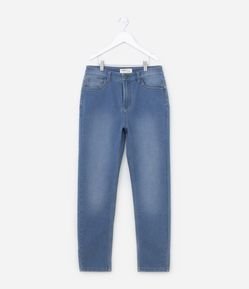 Calça Slim Infantil em Jeans Estonado - Tam 5 a 14 anos