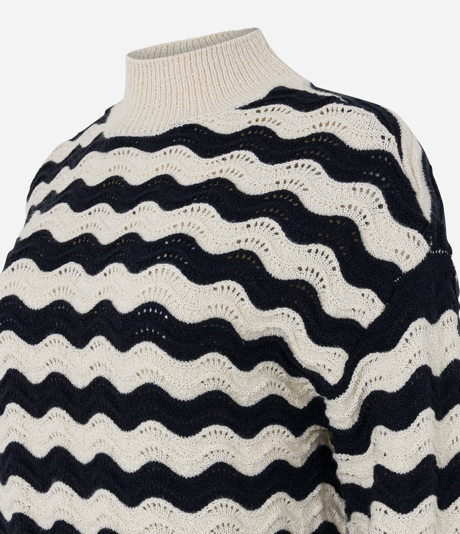 Suéter em Tricô com Ponto Aberto e Listras de Ondas Off White/Preto 6